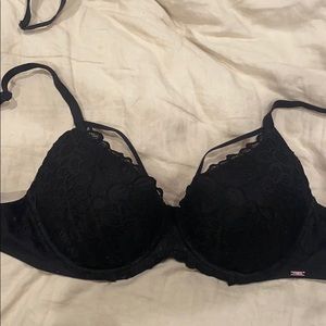 VS Pink date light push bra 32dd